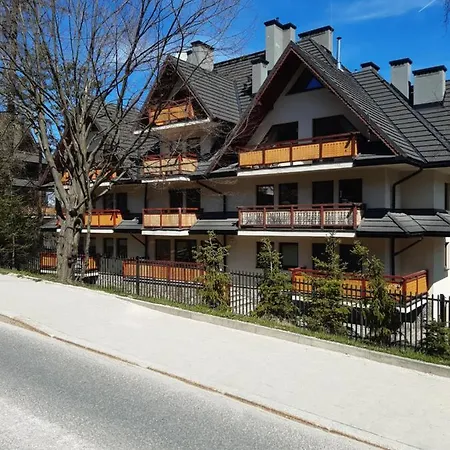 Roza 1 Sauna & Jacuzzi Jaszczurowka 21a Appartamento *